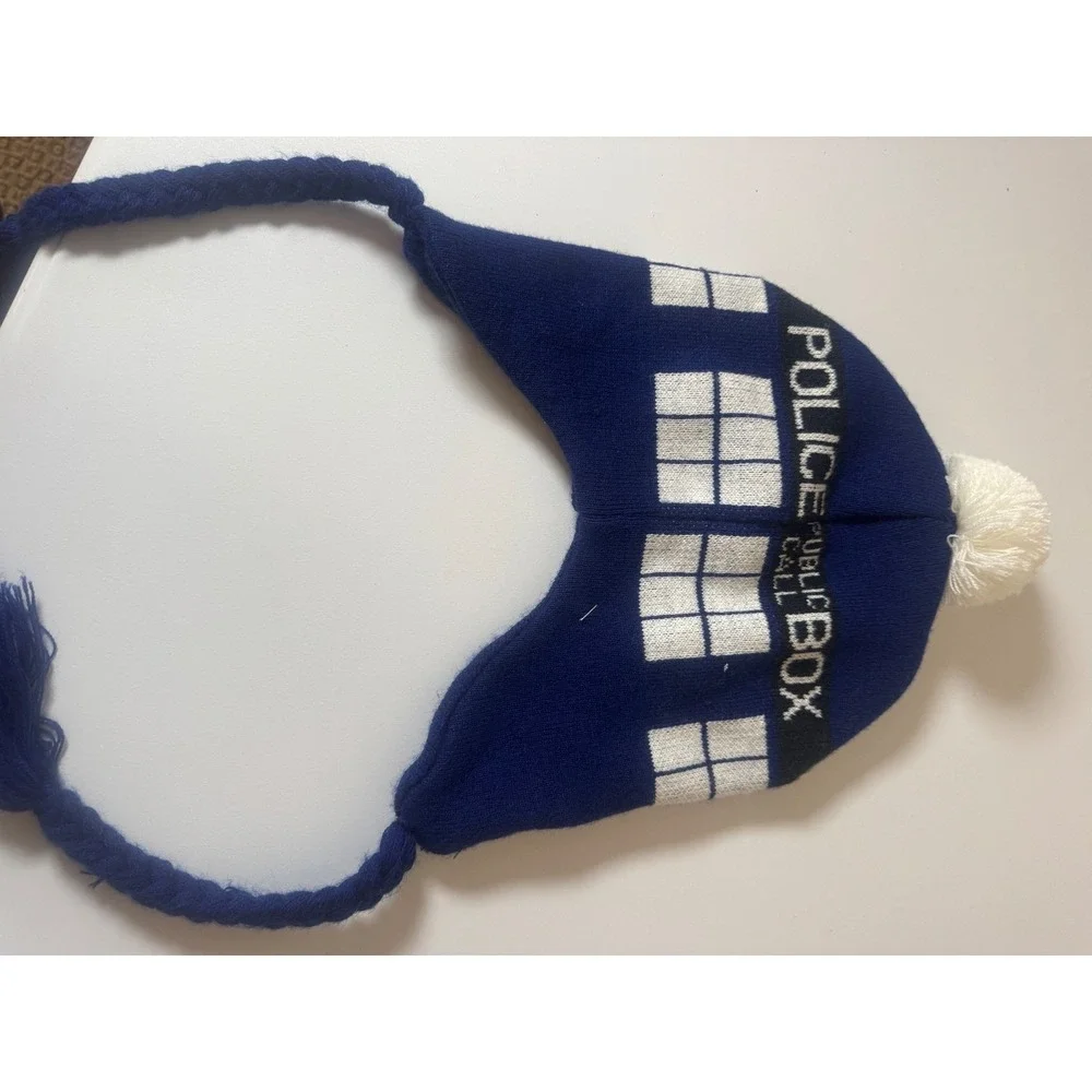 Doctor Who TARDIS Beanie Hat with Pom Pom & Braided Tassels Cosplay BBC - Picture 1 of 2